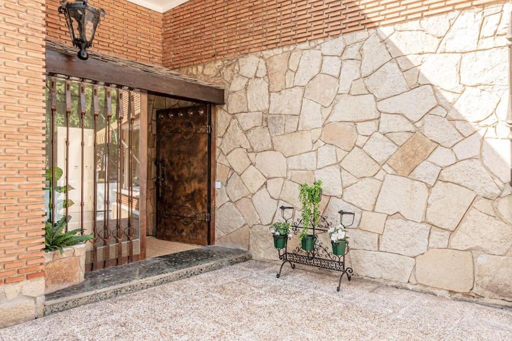 알칼라데에나레스 La Casa De Ines 빌라 외부 사진